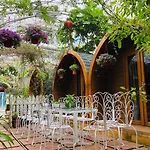 Bungalow Homestay Danang