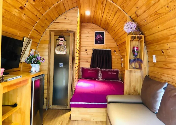 Bungalow Homestay Danang