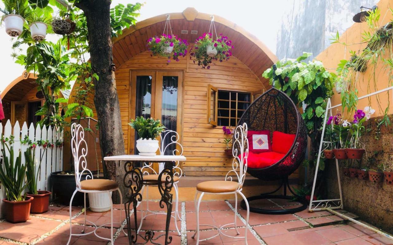 Bungalow Homestay *
