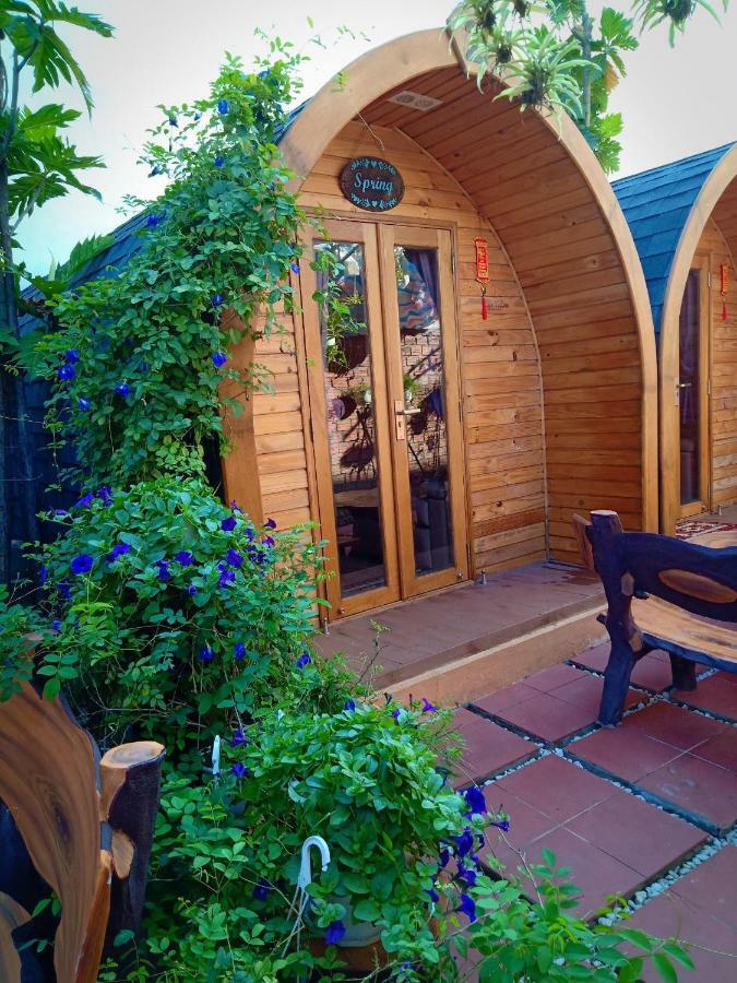 Bungalow Homestay *